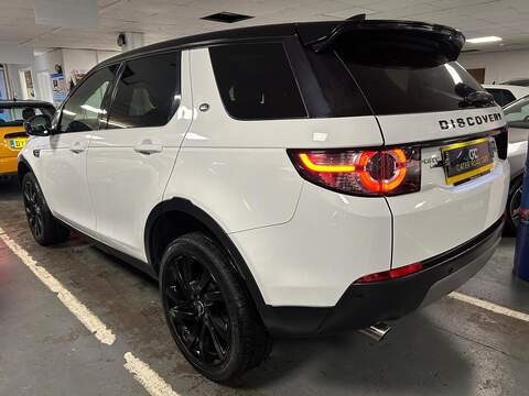 Land Rover Discovery Sport 2.0 TD4 HSE Black SUV 5dr Diesel Auto 4WD Euro 6 (s/s) (180 ps) - U405