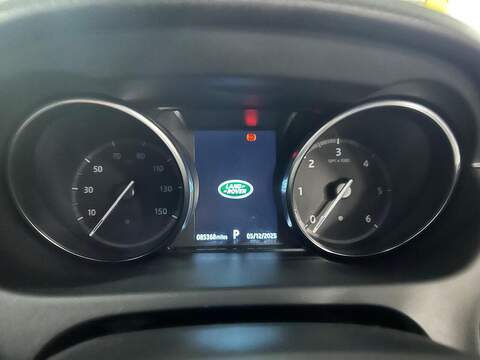 Land Rover Discovery Sport 2.0 TD4 HSE Black SUV 5dr Diesel Auto 4WD Euro 6 (s/s) (180 ps) - U405