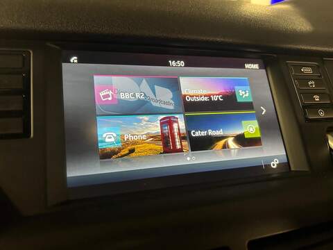 Land Rover Discovery Sport 2.0 TD4 HSE Black SUV 5dr Diesel Auto 4WD Euro 6 (s/s) (180 ps) - U405