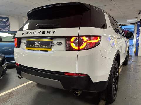 Land Rover Discovery Sport 2.0 TD4 HSE Black SUV 5dr Diesel Auto 4WD Euro 6 (s/s) (180 ps) - U405