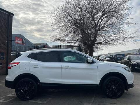 Nissan Qashqai Qashqai 1.5 dCi Tekna 2WD Euro 6 (s/s) 5dr - U41