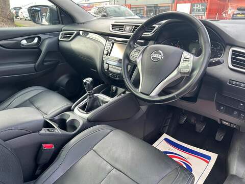 Nissan Qashqai Qashqai 1.5 dCi Tekna 2WD Euro 6 (s/s) 5dr - U41