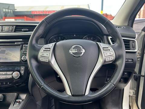 Nissan Qashqai Qashqai 1.5 dCi Tekna 2WD Euro 6 (s/s) 5dr - U41