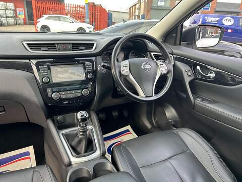 Nissan Qashqai Qashqai 1.5 dCi Tekna 2WD Euro 6 (s/s) 5dr - U41