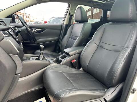 Nissan Qashqai Qashqai 1.5 dCi Tekna 2WD Euro 6 (s/s) 5dr - U41