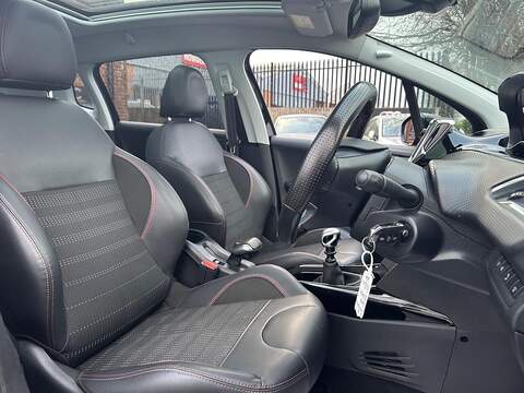 Peugeot 2008 1.2 PureTech GPF GT Line SUV 5dr Petrol Manual Euro 6 (s/s) (130 ps) - U411