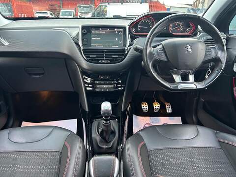 Peugeot 2008 1.2 PureTech GPF GT Line SUV 5dr Petrol Manual Euro 6 (s/s) (130 ps) - U411
