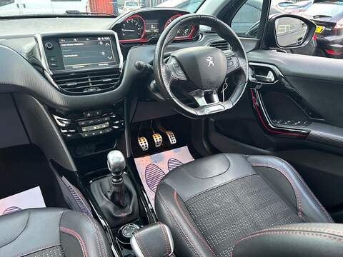Peugeot 2008 1.2 PureTech GPF GT Line SUV 5dr Petrol Manual Euro 6 (s/s) (130 ps) - U411
