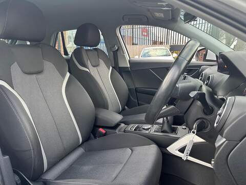 Audi Q2 1.0 TFSI Sport Euro 6 (s/s) 5dr - U413