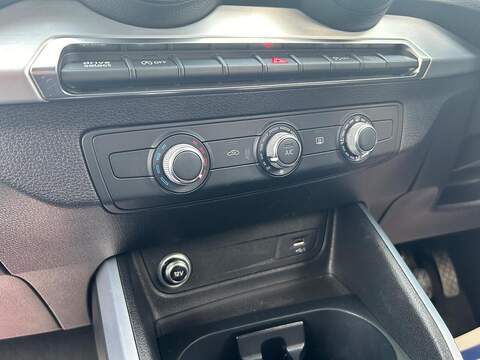 Audi Q2 1.0 TFSI Sport Euro 6 (s/s) 5dr - U413