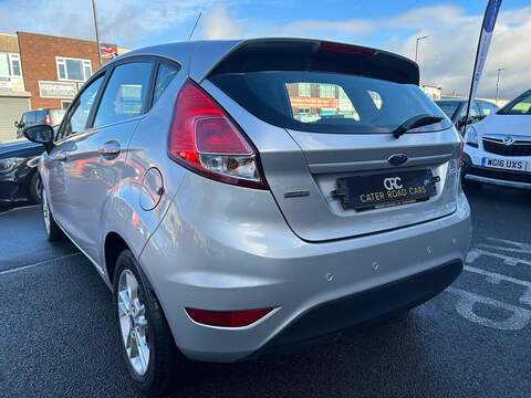 Ford Fiesta 1.0T EcoBoost Zetec Hatchback 5dr Petrol Manual Euro 6 (s/s) (100 ps) - U418