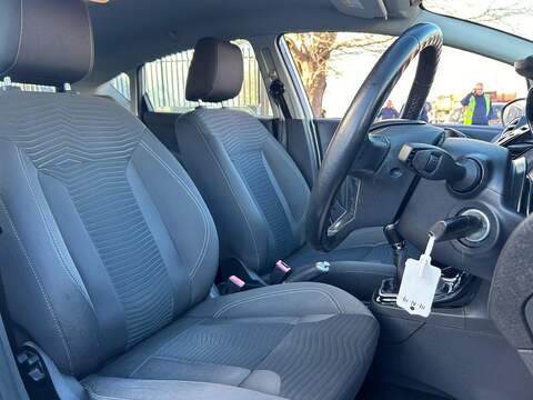 Ford Fiesta 1.0T EcoBoost Zetec Hatchback 5dr Petrol Manual Euro 6 (s/s) (100 ps) - U418