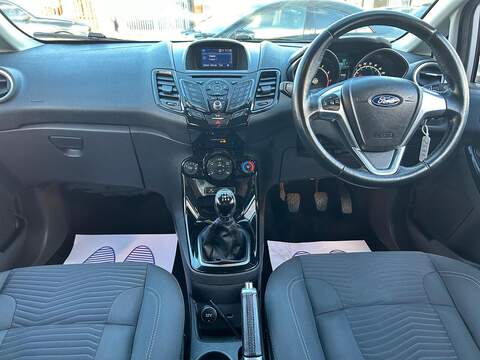 Ford Fiesta 1.0T EcoBoost Zetec Hatchback 5dr Petrol Manual Euro 6 (s/s) (100 ps) - U418