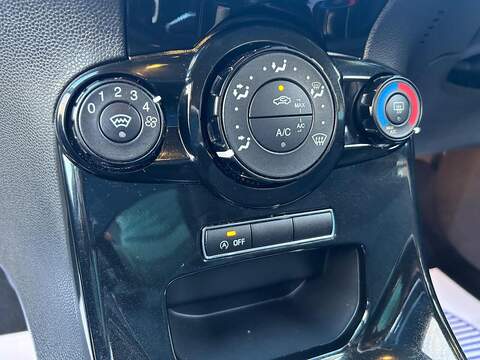 Ford Fiesta 1.0T EcoBoost Zetec Hatchback 5dr Petrol Manual Euro 6 (s/s) (100 ps) - U418