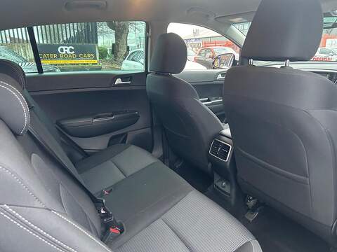Kia Sportage 1.6 GDi 2 SUV 5dr Petrol Manual Euro 6 (s/s) (130 bhp) - U422