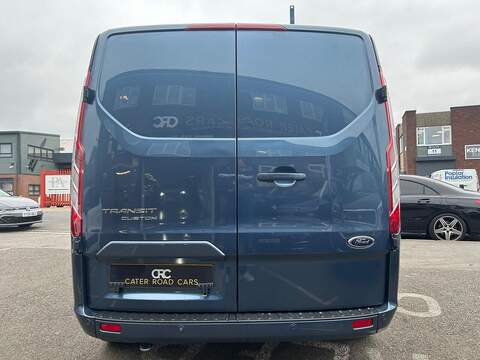 Ford Transit Custom Transit Custom Limited Panel Van 1 Manual Diesel - U423