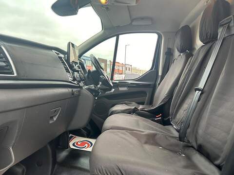 Ford Transit Custom Transit Custom Limited Panel Van 1 Manual Diesel - U423