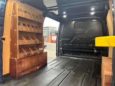 Ford Transit Custom Transit Custom Limited Panel Van 1 Manual Diesel - U423