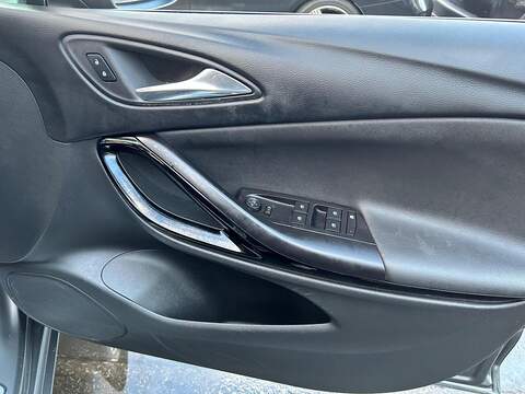 Vauxhall Astra 1.6i Turbo GPF Elite Nav Euro 6 (s/s) 5dr - U424