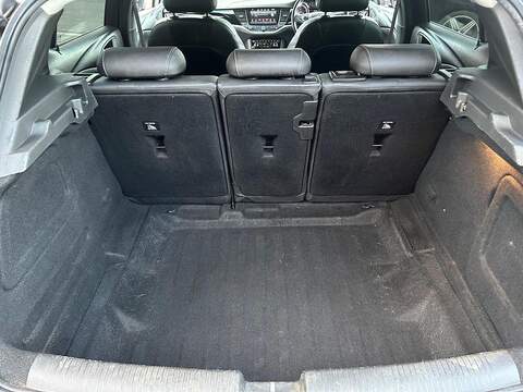 Vauxhall Astra 1.6i Turbo GPF Elite Nav Euro 6 (s/s) 5dr - U424