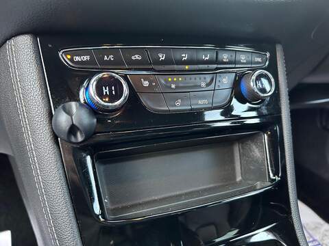 Vauxhall Astra 1.6i Turbo GPF Elite Nav Euro 6 (s/s) 5dr - U424