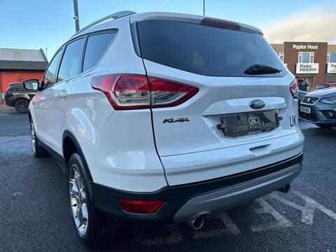 Ford Kuga 2.0 TDCi Titanium X SUV 5dr Diesel Manual 2WD Euro 6 (s/s) (150 ps) - U425