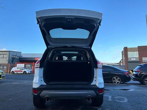 Ford Kuga 2.0 TDCi Titanium X SUV 5dr Diesel Manual 2WD Euro 6 (s/s) (150 ps) - U425