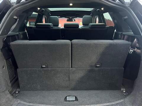 Land Rover Discovery Sport 2.0 TD4 HSE Black SUV 5dr Diesel Auto 4WD Euro 6 (s/s) (180 ps) - U428