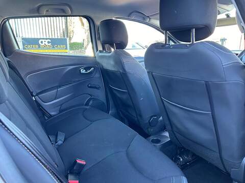 Renault Clio 0.9 TCe Play Hatchback 5dr Petrol Manual Euro 6 (s/s) (75 ps) - U435