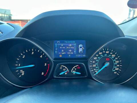 Ford Kuga 2.0 TDCi Titanium AWD Euro 5 5dr - U437