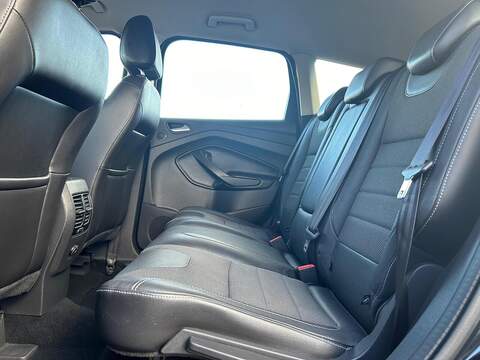 Ford Kuga 2.0 TDCi Titanium AWD Euro 5 5dr - U437