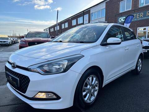 Hyundai i20 1.2 SE Euro 6 5dr - U438
