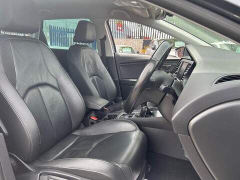 SEAT Leon 1.4 TSI XCELLENCE Technology ST 5dr Petrol Manual Euro 6 (s/s) (125 ps) - U441