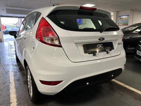Ford Fiesta 1.25 Zetec Hatchback 5dr Petrol Manual Euro 5 (82 ps) - U442