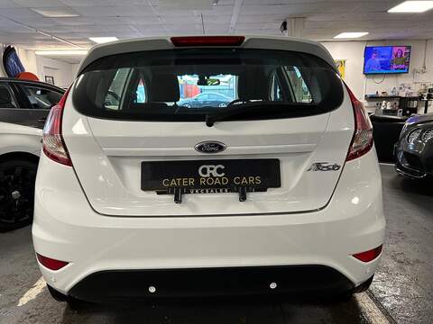 Ford Fiesta 1.25 Zetec Hatchback 5dr Petrol Manual Euro 5 (82 ps) - U442
