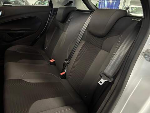 Ford Fiesta 1.25 Zetec Hatchback 5dr Petrol Manual Euro 5 (82 ps) - U442