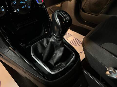 Ford Fiesta 1.25 Zetec Hatchback 5dr Petrol Manual Euro 5 (82 ps) - U442