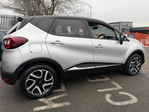 Renault Captur 1.5 dCi ENERGY Iconic SUV 5dr Diesel Manual Euro 6 (s/s) (90 ps) - U443