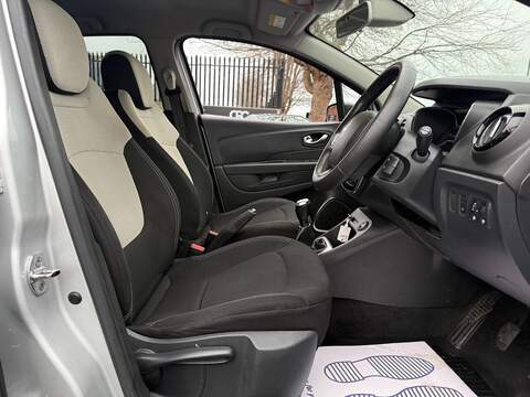 Renault Captur 1.5 dCi ENERGY Iconic SUV 5dr Diesel Manual Euro 6 (s/s) (90 ps) - U443