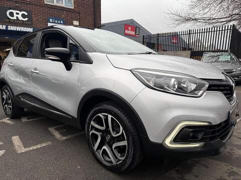 Renault Captur 1.5 dCi ENERGY Iconic SUV 5dr Diesel Manual Euro 6 (s/s) (90 ps) - U443