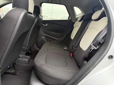 Renault Captur 1.5 dCi ENERGY Iconic SUV 5dr Diesel Manual Euro 6 (s/s) (90 ps) - U443