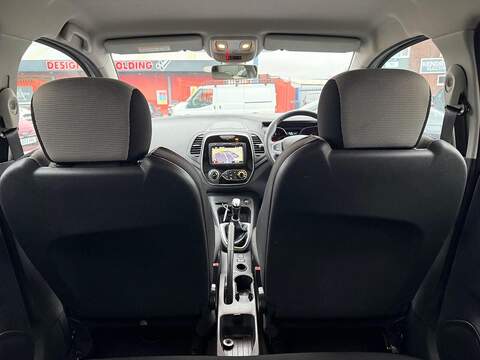 Renault Captur 1.5 dCi ENERGY Iconic SUV 5dr Diesel Manual Euro 6 (s/s) (90 ps) - U443