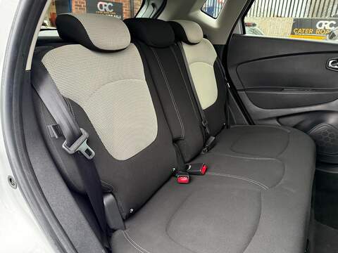 Renault Captur 1.5 dCi ENERGY Iconic SUV 5dr Diesel Manual Euro 6 (s/s) (90 ps) - U443