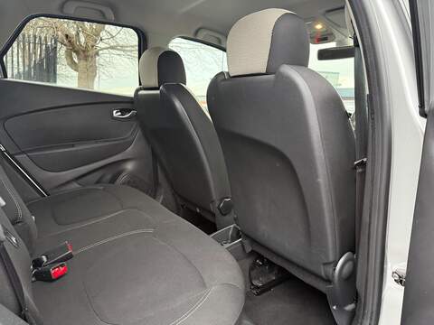 Renault Captur 1.5 dCi ENERGY Iconic SUV 5dr Diesel Manual Euro 6 (s/s) (90 ps) - U443