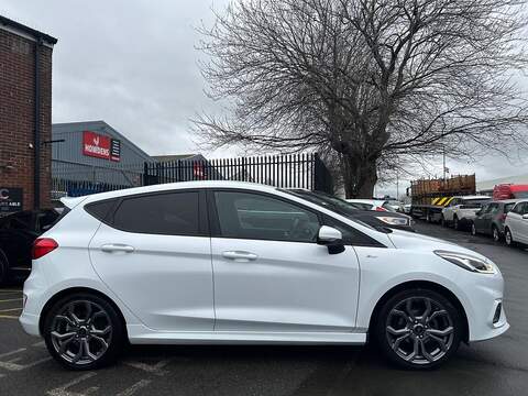 Ford Fiesta 1.0T EcoBoost ST-Line Hatchback 5dr Petrol Manual Euro 6 (s/s) (140 ps) - U445