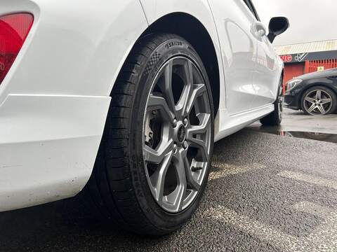 Ford Fiesta 1.0T EcoBoost ST-Line Hatchback 5dr Petrol Manual Euro 6 (s/s) (140 ps) - U445