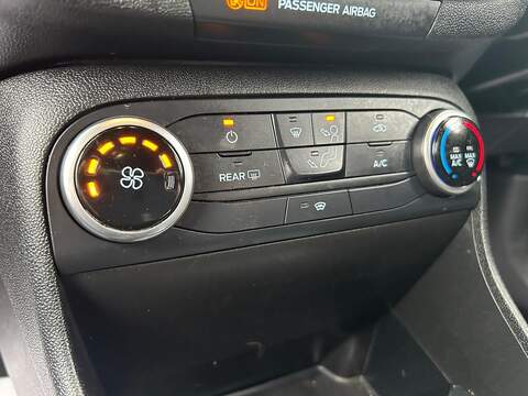 Ford Fiesta 1.0T EcoBoost ST-Line Hatchback 5dr Petrol Manual Euro 6 (s/s) (140 ps) - U445