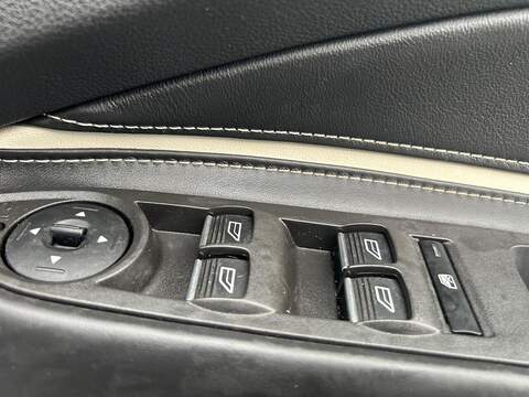 Ford Kuga 2.0 TDCi EcoBlue Vignale SUV 5dr Diesel Manual Euro 6 (s/s) (150 ps) - U446