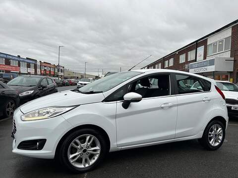 Ford Fiesta 1.0T EcoBoost Zetec Hatchback 5dr Petrol Manual Euro 6 (s/s) (100 ps) - U448