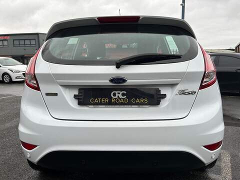 Ford Fiesta 1.0T EcoBoost Zetec Hatchback 5dr Petrol Manual Euro 6 (s/s) (100 ps) - U448